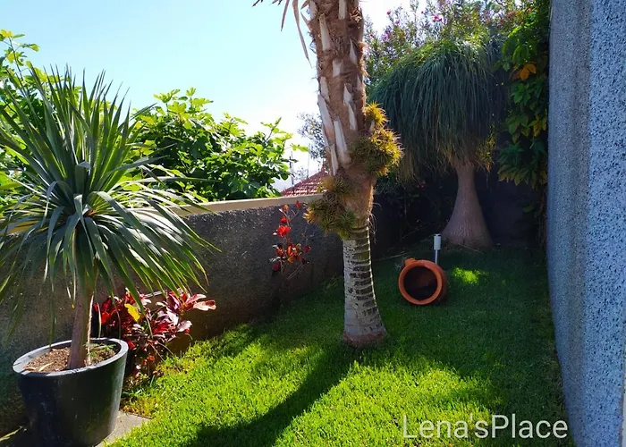 Lena's Place דירה פונשל