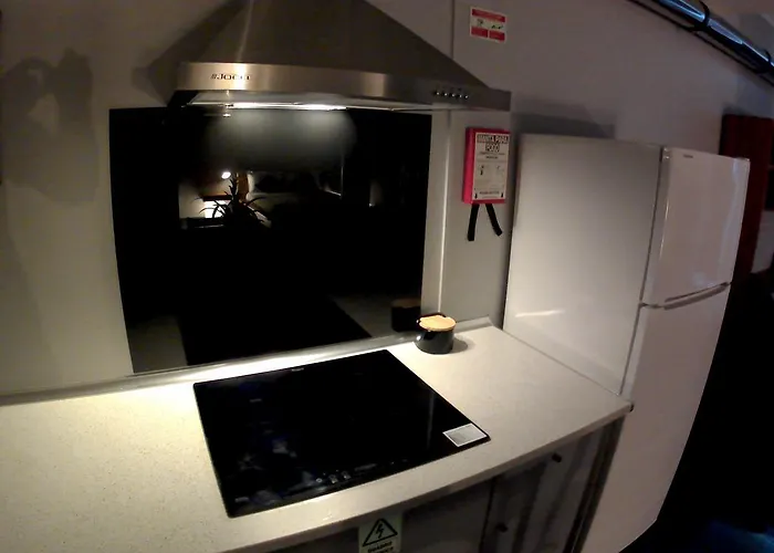 Lena's Place דירה